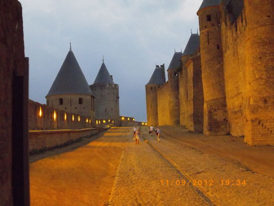 Nachts hat die Cité noch mehr Ausstrahlung