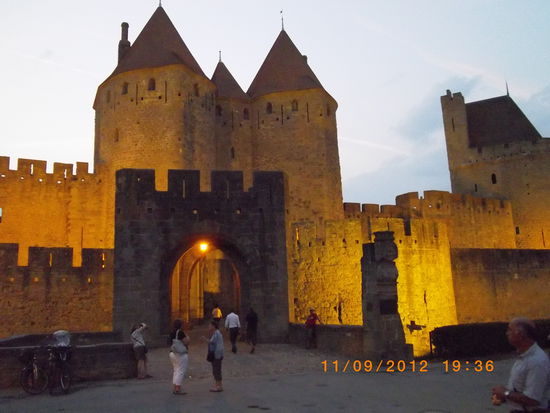 Eingang zur Cité auf der Vorderseite