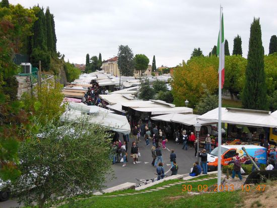 Markttag in Peschiera