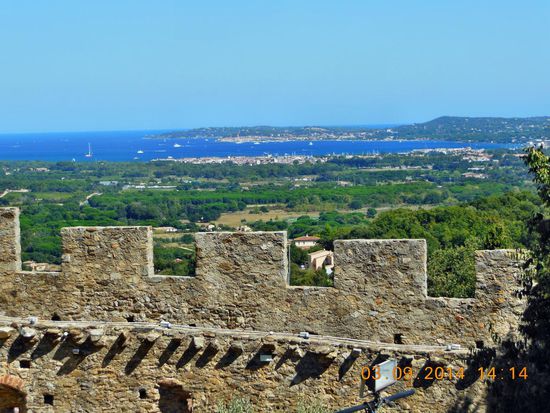 Ausblick von der Festungsmauer Richtung St-Tropez