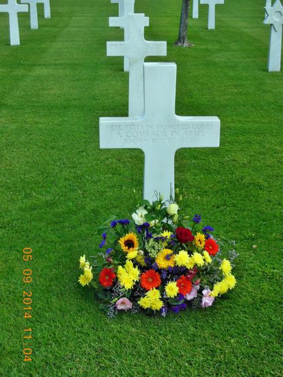 Amerikanischer Soldatenfriedhof in Draguignan. Die Gräber werden doch noch besucht.