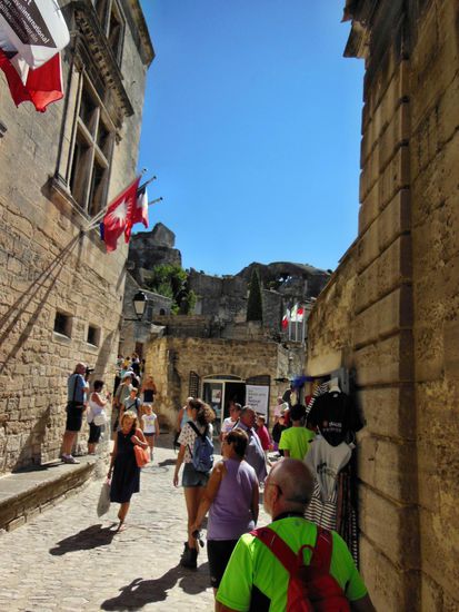 Steile Gassen in Les Baux