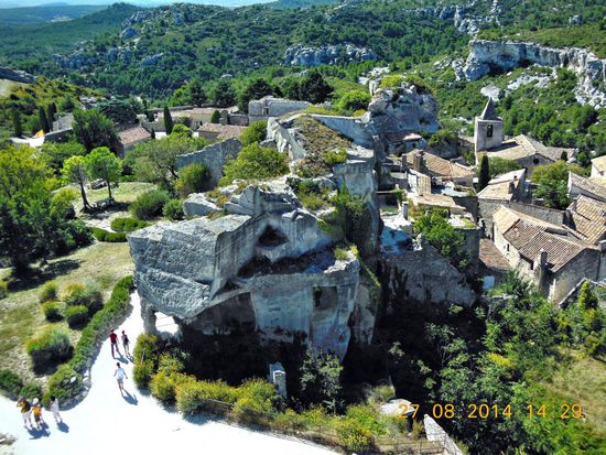 Ansicht von der Schlossruine auf das Dorf Les Baux