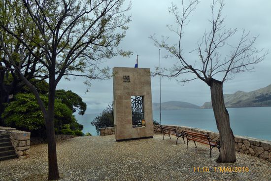 Kriegsdenkmal in Baska