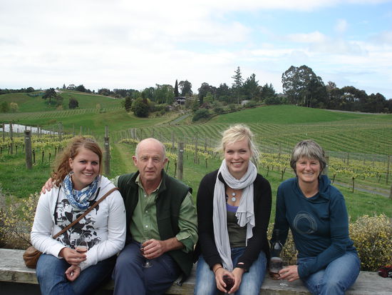 anna (bayern), bob (england), KT (schland) und mary (schottland).