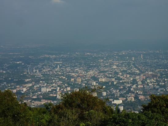 Der Aublick vom Tempel auf Chiang Mai