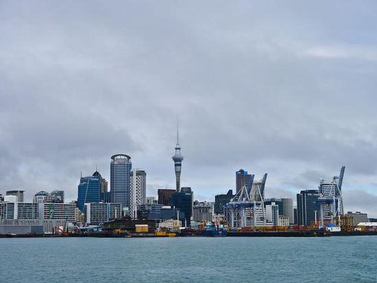 Skyline Auckland vom Schiff