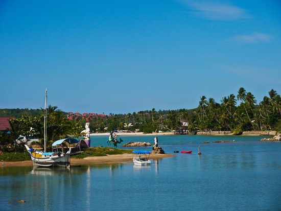 Beim Eingang des Tempels