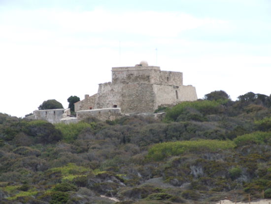 ... alte Festungsanlagen...