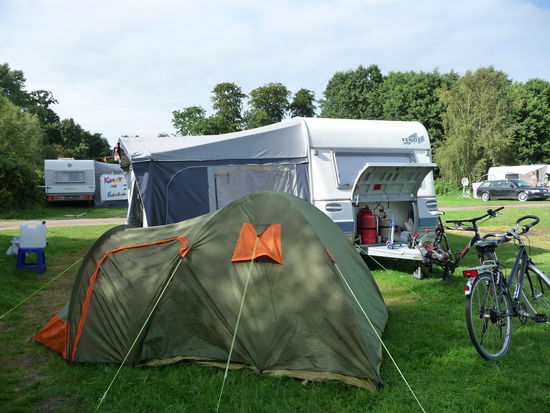 Gut Ding will Weile haben bis alles an seinem Platz ist.