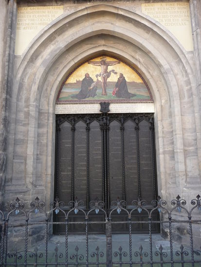 Das legendäre Portal mit Luthers Thesen