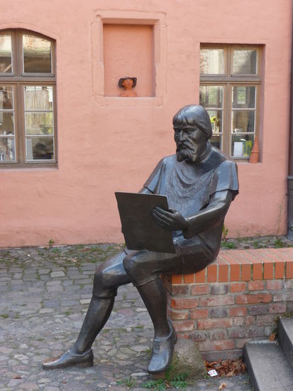 Innenhof mit Galerien und Kunsthandwerkern