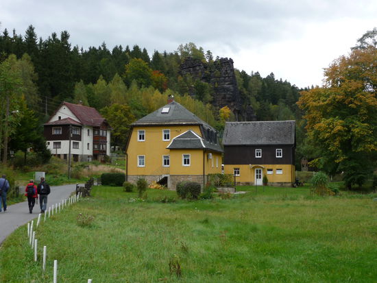 Der kleine Weiler Ottomühle