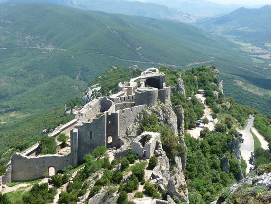 Ein Blick von oben auf den unteren Teil der Burg