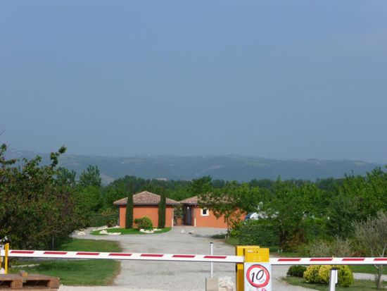 Sehr schöner Campingplatz mit Blick auf das Vercors