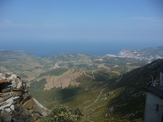 Oben wird man mit prächtigen Ausblicken belohnt