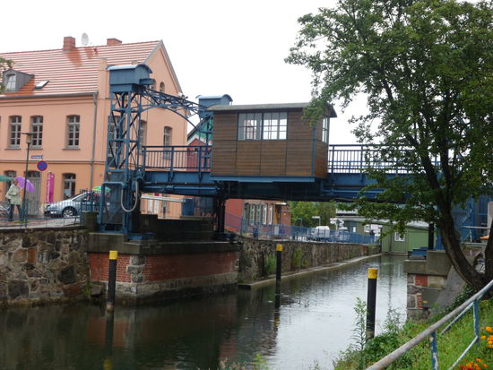 Ein besonderes Kuriosum: die Hebebrücke in Plau