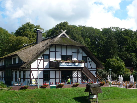 Einladend der "Lenzer Krug" in Lenz