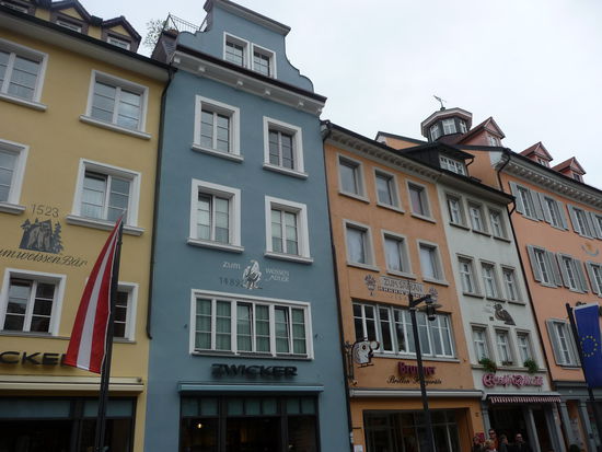 Und schöne Einkaufsstraßen mit hübschen Geschäften