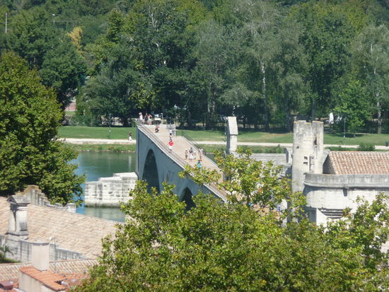 Sur le Pont d'Avignon