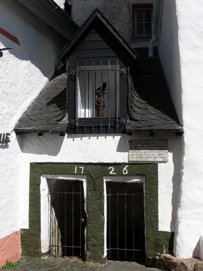 Das Brunnhenhaus der Ahrquelle in Blankenheim