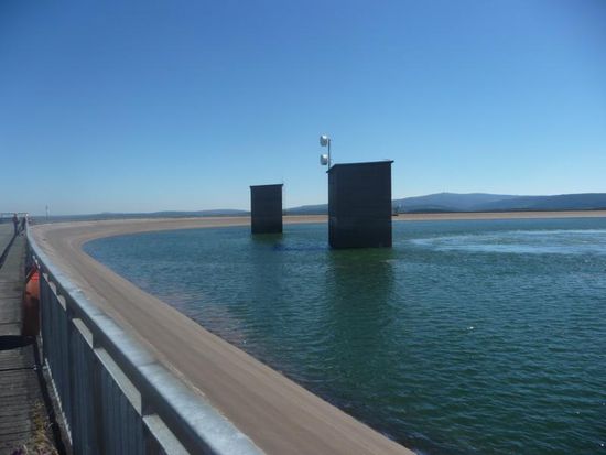 Am oberen Becken wehte bei hochsommerlichen Temperaturen eine erfrischende Brise - samt grandioser Aussicht