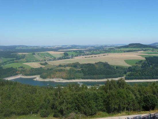 Blick auf das untere Becken und in die Region