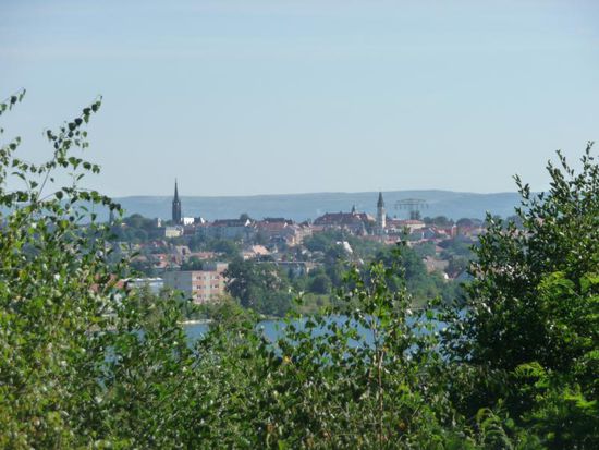 Blick hinunter auf Zittau - die Stadt der Türme