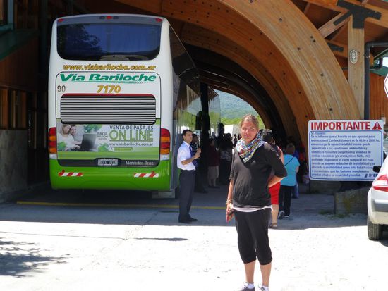 So eine Busfahrt die ist lustig, so eine Busfahrt die ist schön 