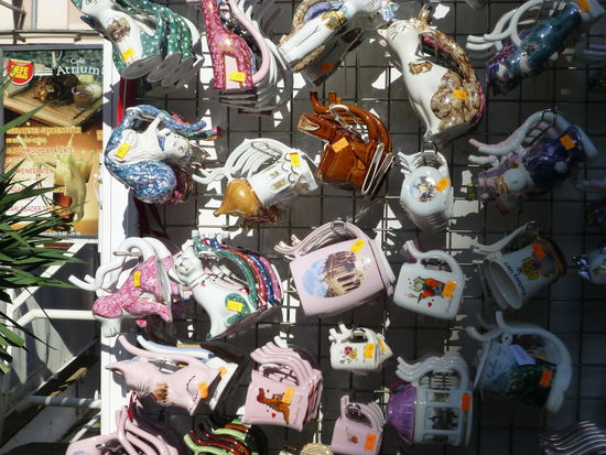 Kuren mit den traditionellen Trinkbechern kann man aber ebenfalls