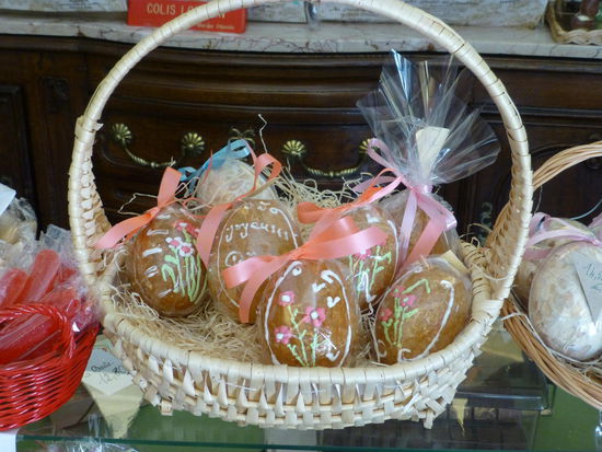 Joyeuses Pâques - Frohe Ostern in Frankreich 