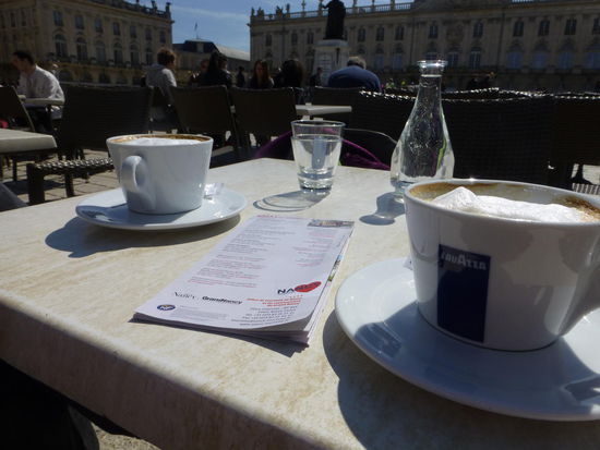Kaffeepause auf dem Place Stanislas