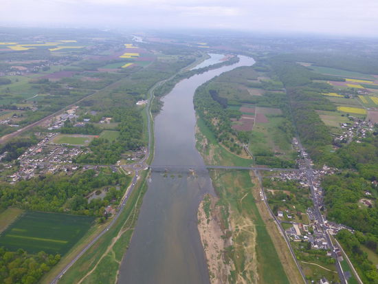 Die Loire: der längste Fluss Frankreichs, der auf seinen 1004 Kilometern weitgehend seinem natürlichen Lauf folgt