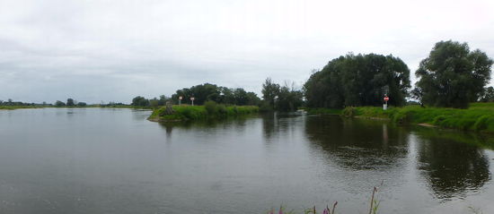 Here we are: von rechts kommt die Neiße, von links die Oder!
