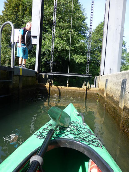 Heute werden wir geschleust und müssen erst einmal nix tun 