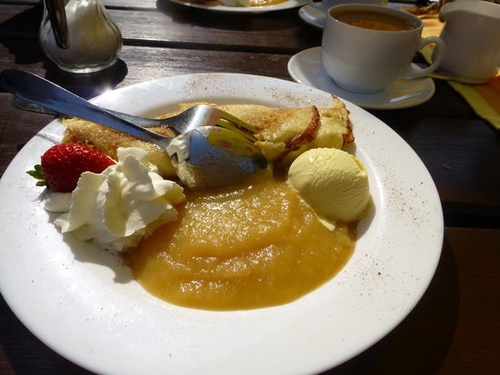 Die Hefeplinsen - ebenfalls eine Spreewälder Spezialität - sind einfach ein Gedicht!