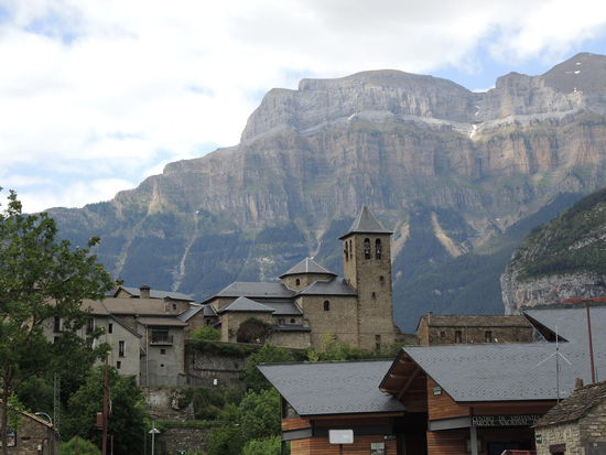 Torla - das Tor zum Nationalpark Ordesa y Monte Perdido