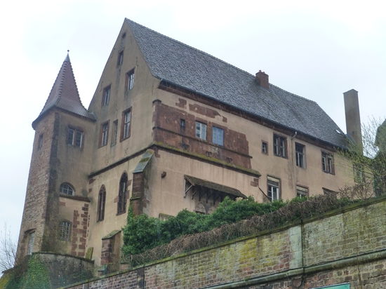 Außerdem noch ein Schloss