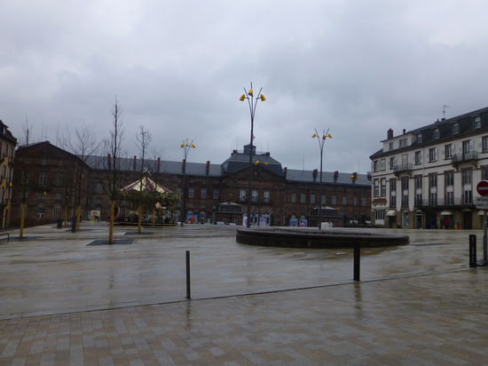 Bei Nieselregen leider kein wirkliches Vergnügen durch die Stadt zu bummeln