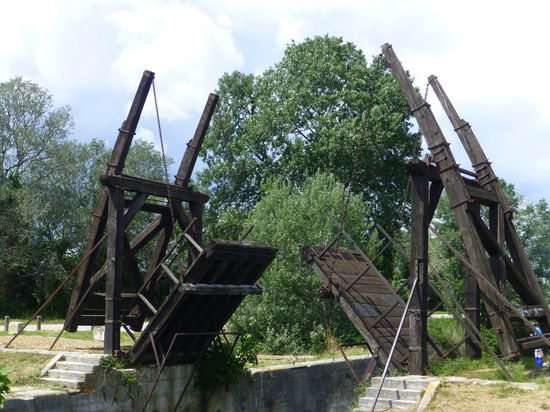 Leider nur ein Nachbau in wenig romantischer Umgebung