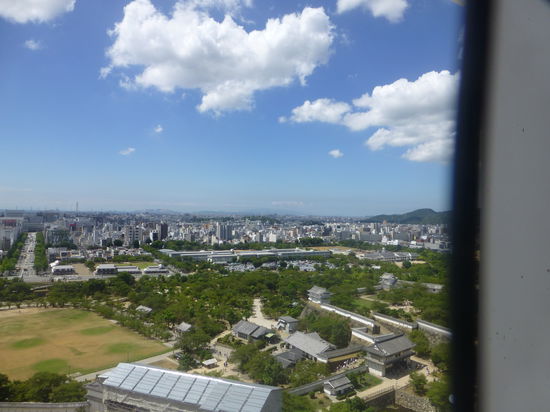 Schöne Aussichten auf die Stadt Himeji gibt es von der Hauptburg