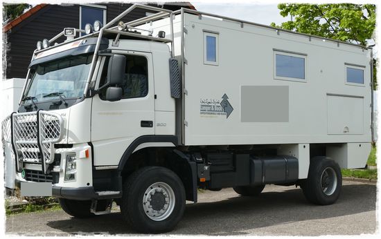 Unser neues Schmuckstück ist ein Schwede namens "Mumin" der uns künftig auf unseren Reisen begleiten wird. Er hat bereits einiges von der Welt gesehen und wir hoffen, mit ihm die eine oder andere schöne Ecke dieser Erde entdecken zu dürfen.