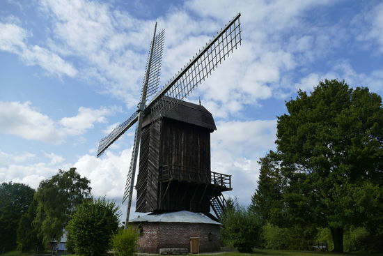 Und über allem thront die Windmühle