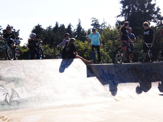 man nehme den kleinen, zweiter v links... der war nicht aelter als 5!