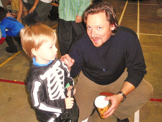 mein nachbar denis war mit seinem sohn max auch da... jap... nett was?