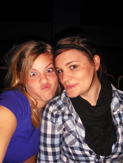 und wer hat Jakob gleich am ersten tag gesehen??  C and T