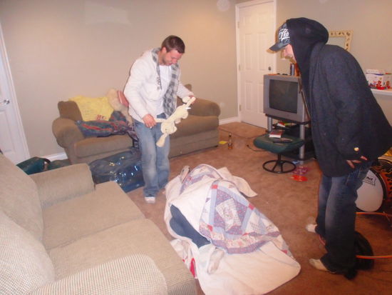 so lang.. bis C dann umgefallen is... so lang waren wir dort  Ui... arme Cecilia...