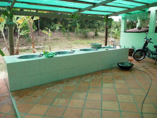 die neue Abwaschstation in der Mensa