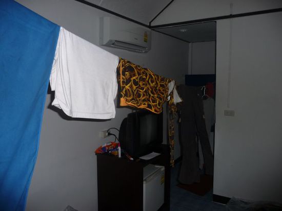 wir müssen die Klamotten trocken kriegen