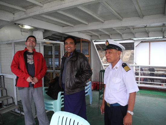 Begrüßung durch Eigner und Kapitän